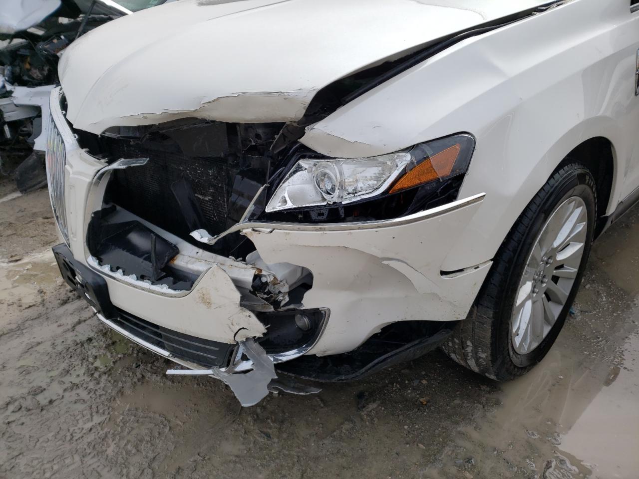 Photo 9 from auction – 2010 LINCOLN MKT with VIN 2LMHJ5AR1ABJ50371