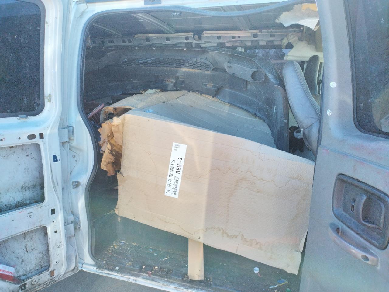 Photo 6 from auction – 2008 CHEVROLET EXPRESS G3 with VIN 1GAHG39K581223153