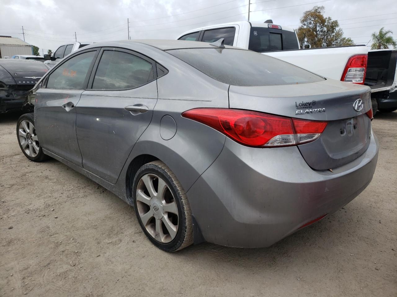 Photo 3 from auction – 2012 HYUNDAI ELANTRA GL with VIN KMHDH4AE3CU437138