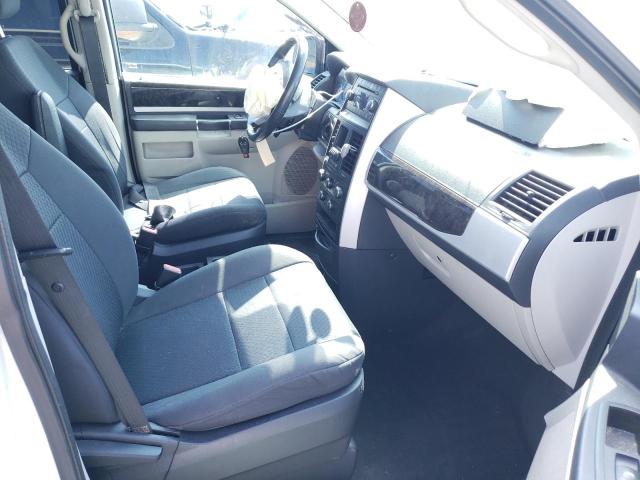 Photo 5 from auction – 2010 DODGE GRAND CARA with VIN 2D4RN5D17AR342239