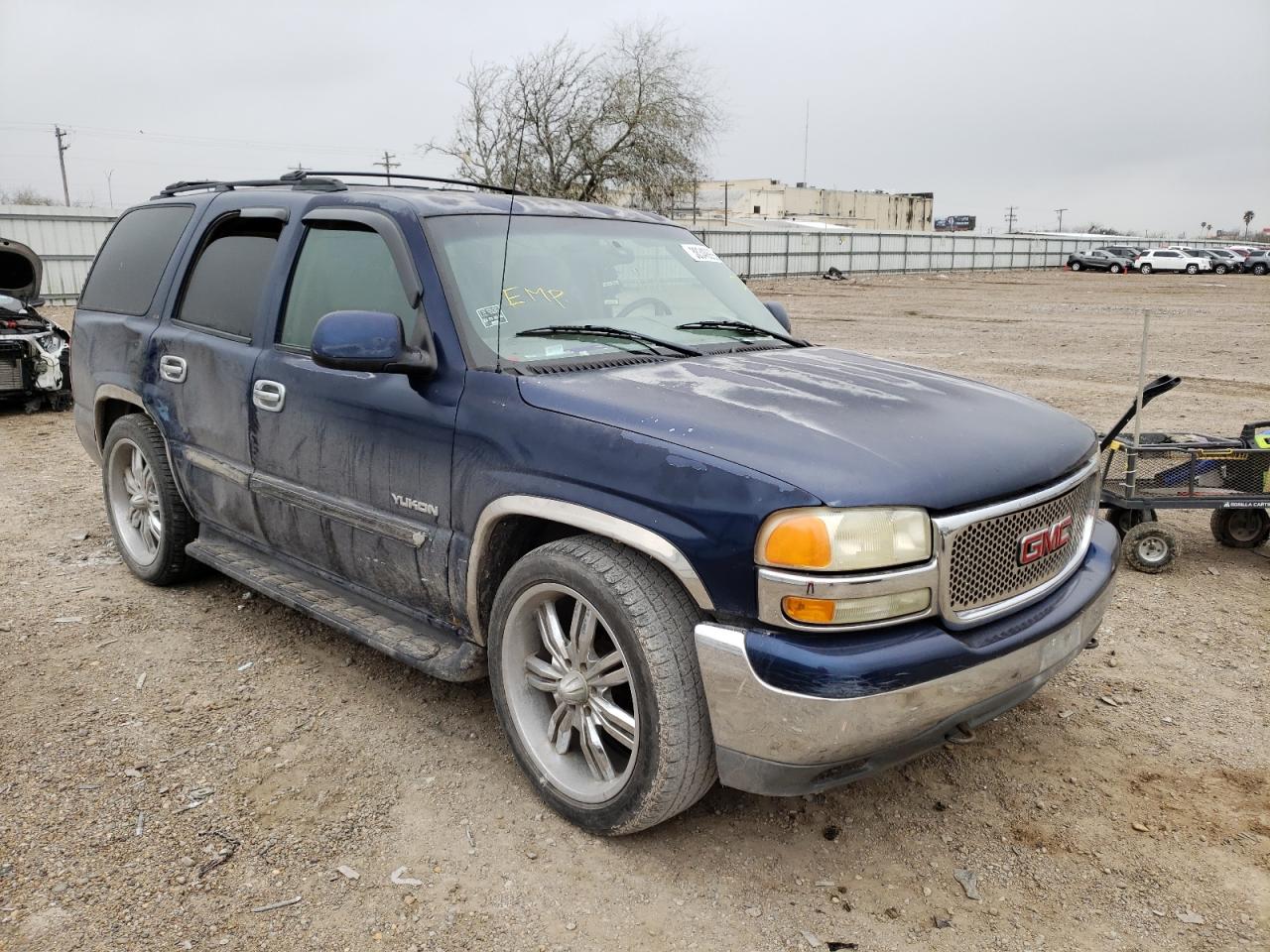 GMC YUKON 2002 with VIN 1GKEC13V42R185800 - Photo from auction