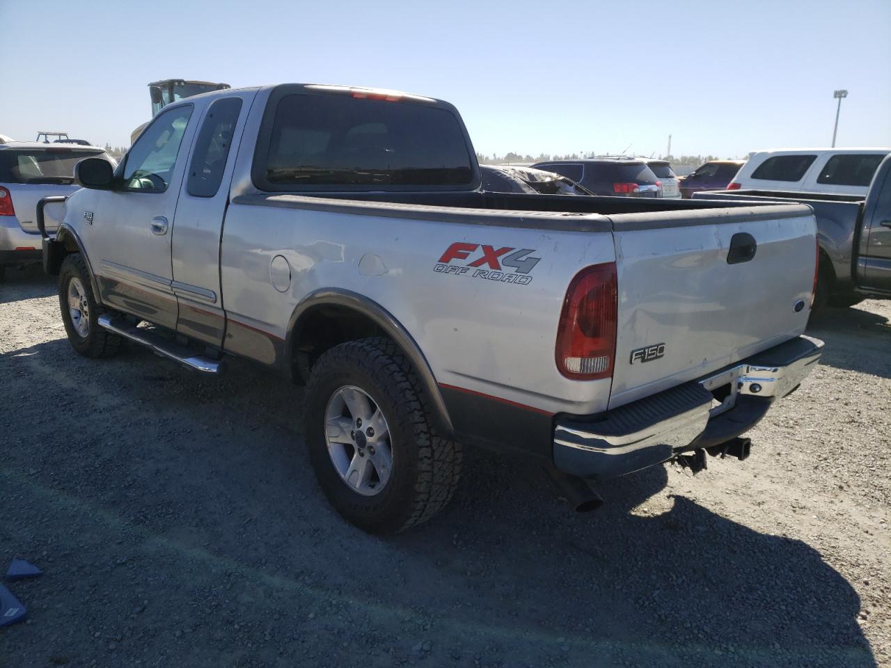 Photo 3 from auction – 2003 FORD F150 with VIN 1FTRX18L93NA30774