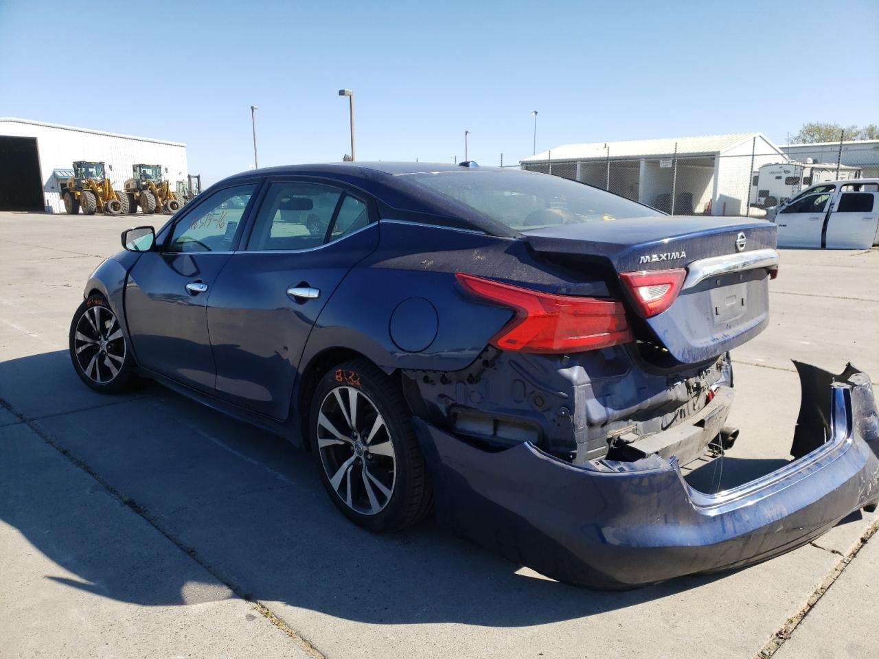 Photo 3 from auction – 2016 NISSAN MAXIMA 3.5 with VIN 1N4AA6AP2GC393529