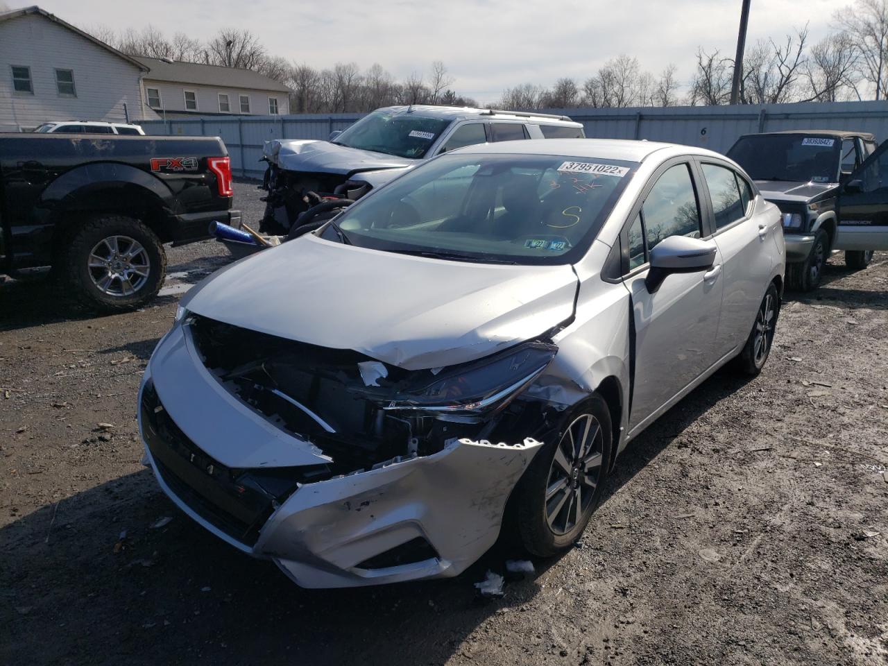Photo 2 from auction – 2020 NISSAN VERSA SV with VIN 3N1CN8EV1LL901082