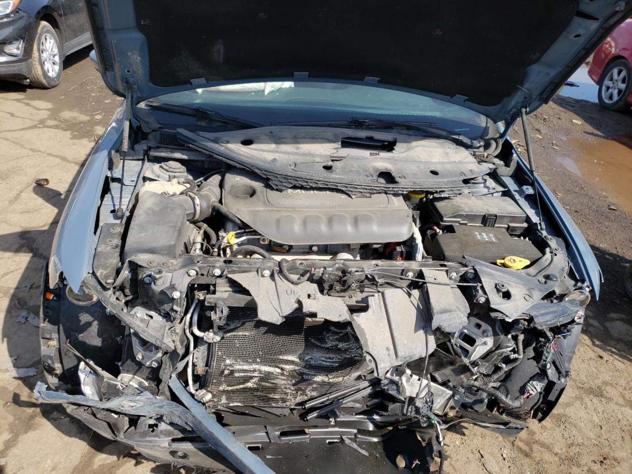 Photo 7 from auction – 2015 CHRYSLER 200 S with VIN 1C3CCCBB2FN629408