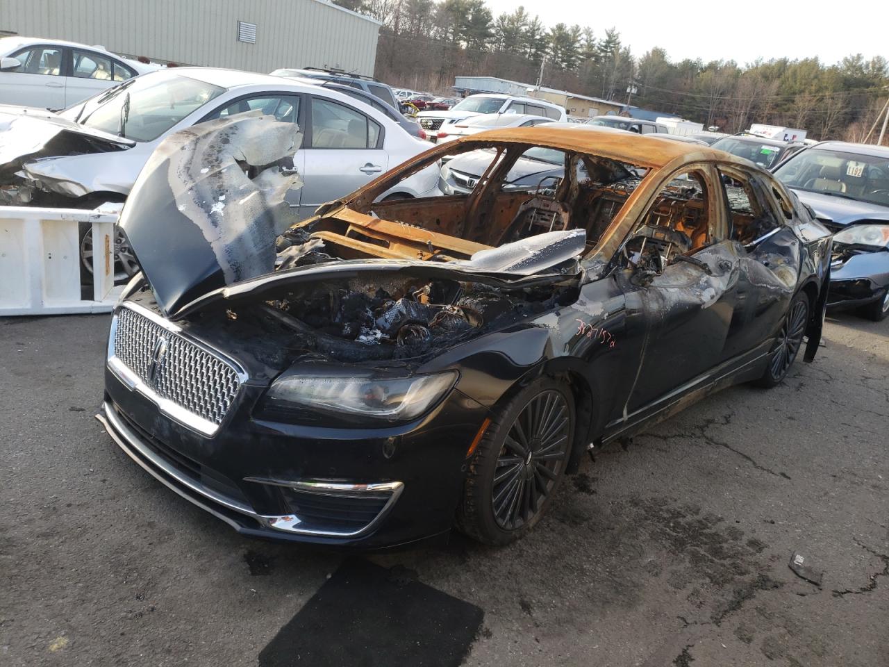 Photo 2 from auction – 2017 LINCOLN MKZ RESERV with VIN 3LN6L5E99HR600447