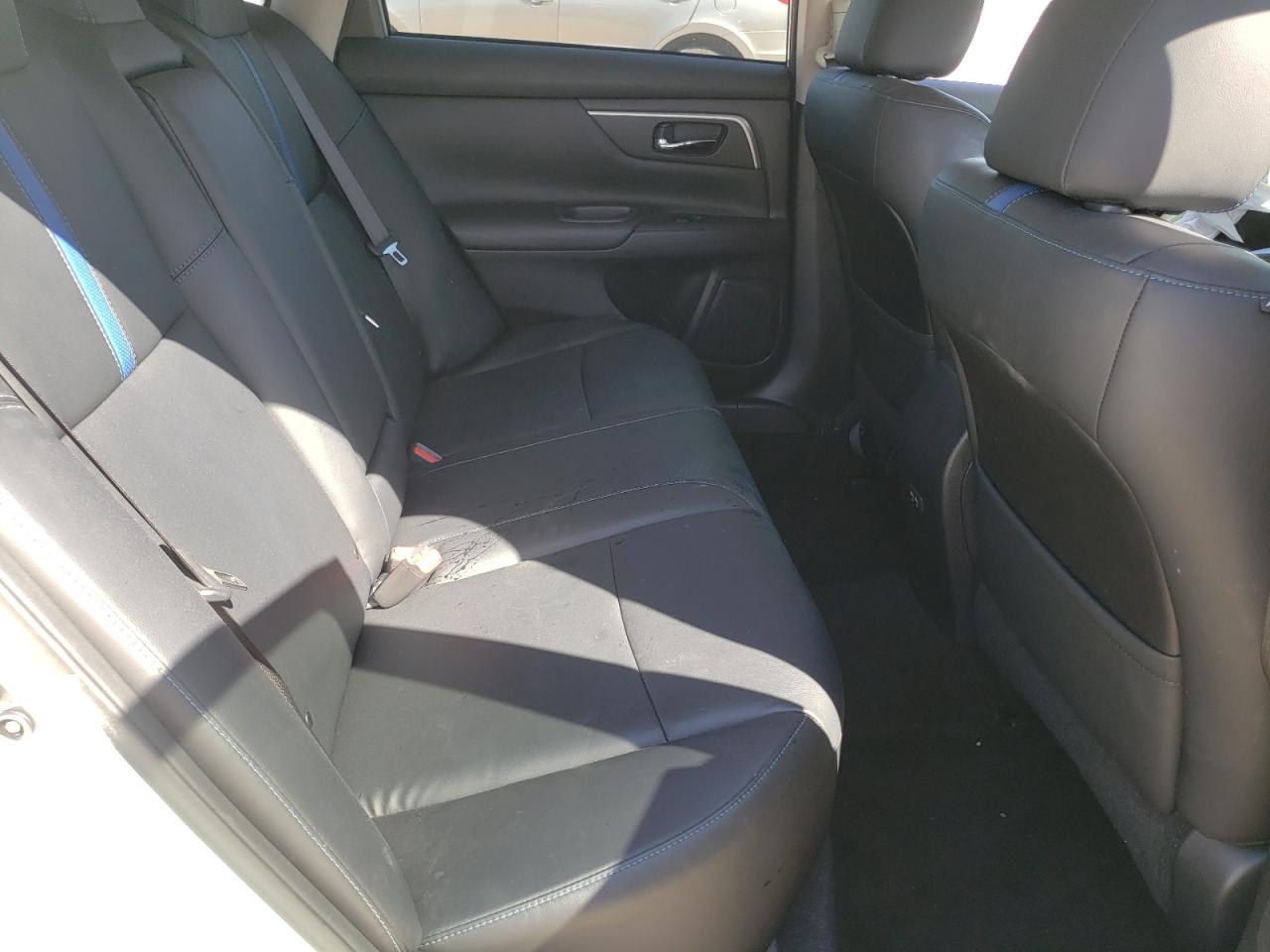 Photo 6 from auction – 2018 NISSAN ALTIMA 2.5 with VIN 1N4AL3AP3JC299952