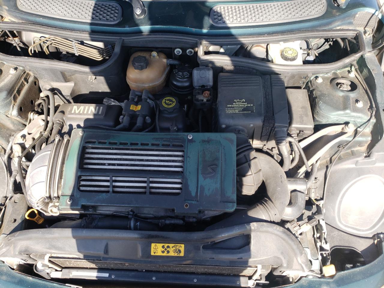 Photo 7 from auction – 2006 MINI COOPER S with VIN WMWRE33596TL18284