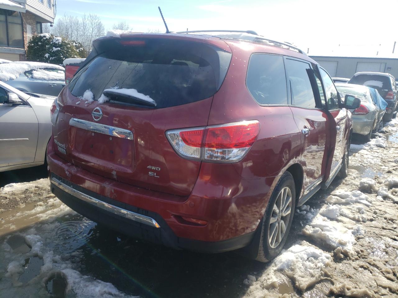Photo 4 from auction – 2013 NISSAN PATHFINDER with VIN 5N1AR2MM2DC617161