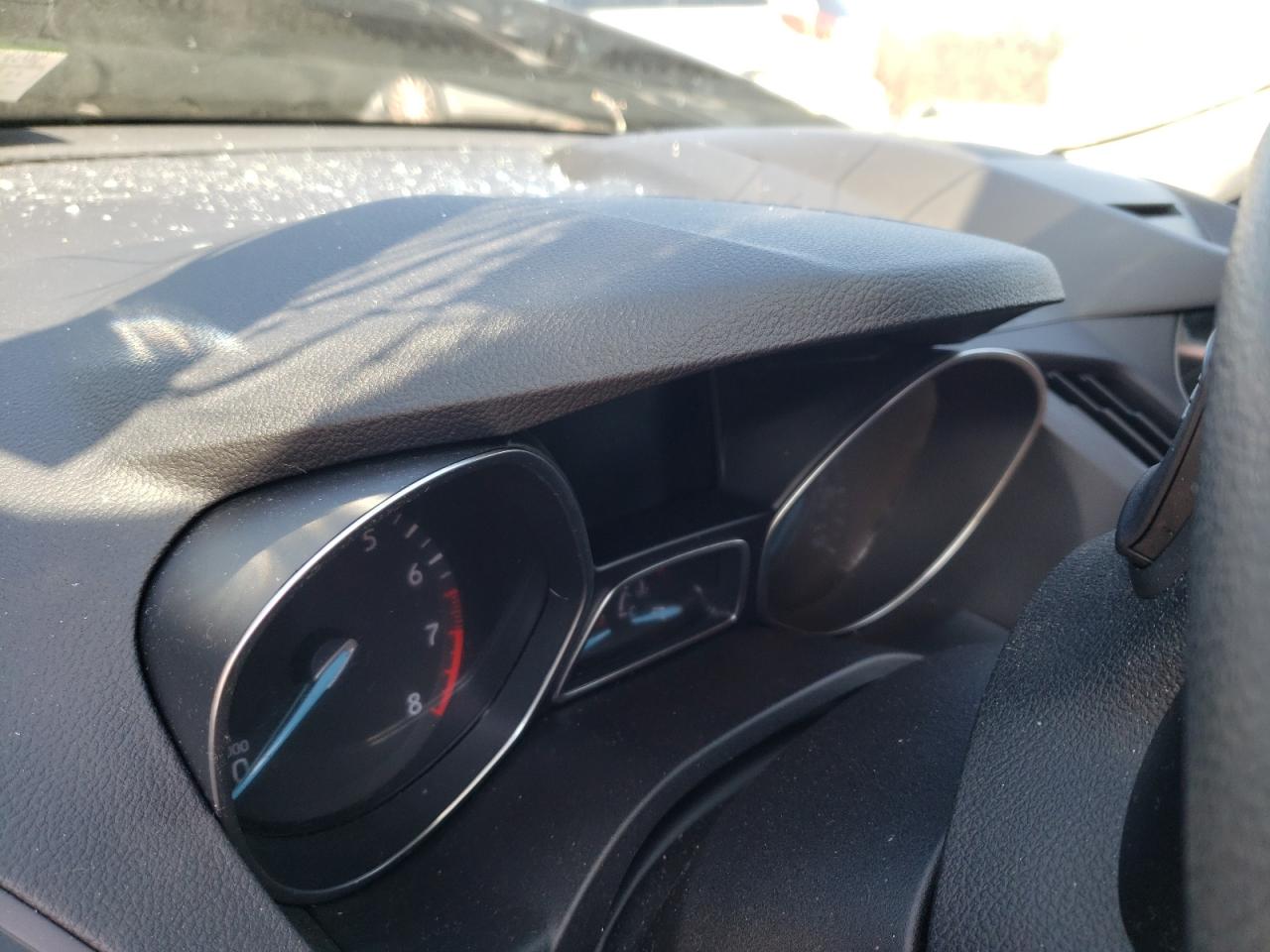 Photo 8 from auction – 2017 FORD ESCAPE SE with VIN 1FMCU9G95HUE13803