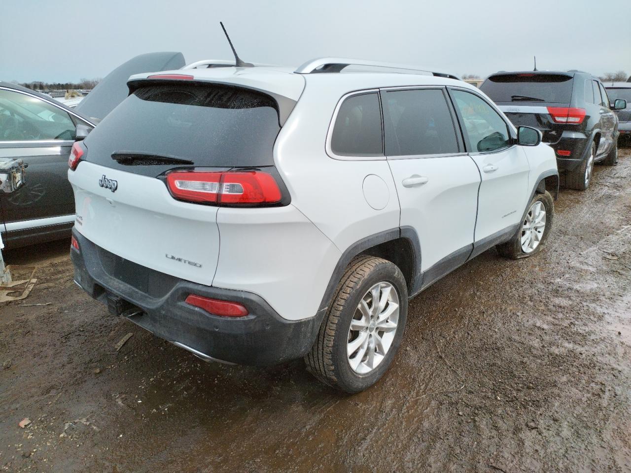 Photo 4 from auction – 2014 JEEP CHEROKEE L with VIN 1C4PJMDS3EW236449