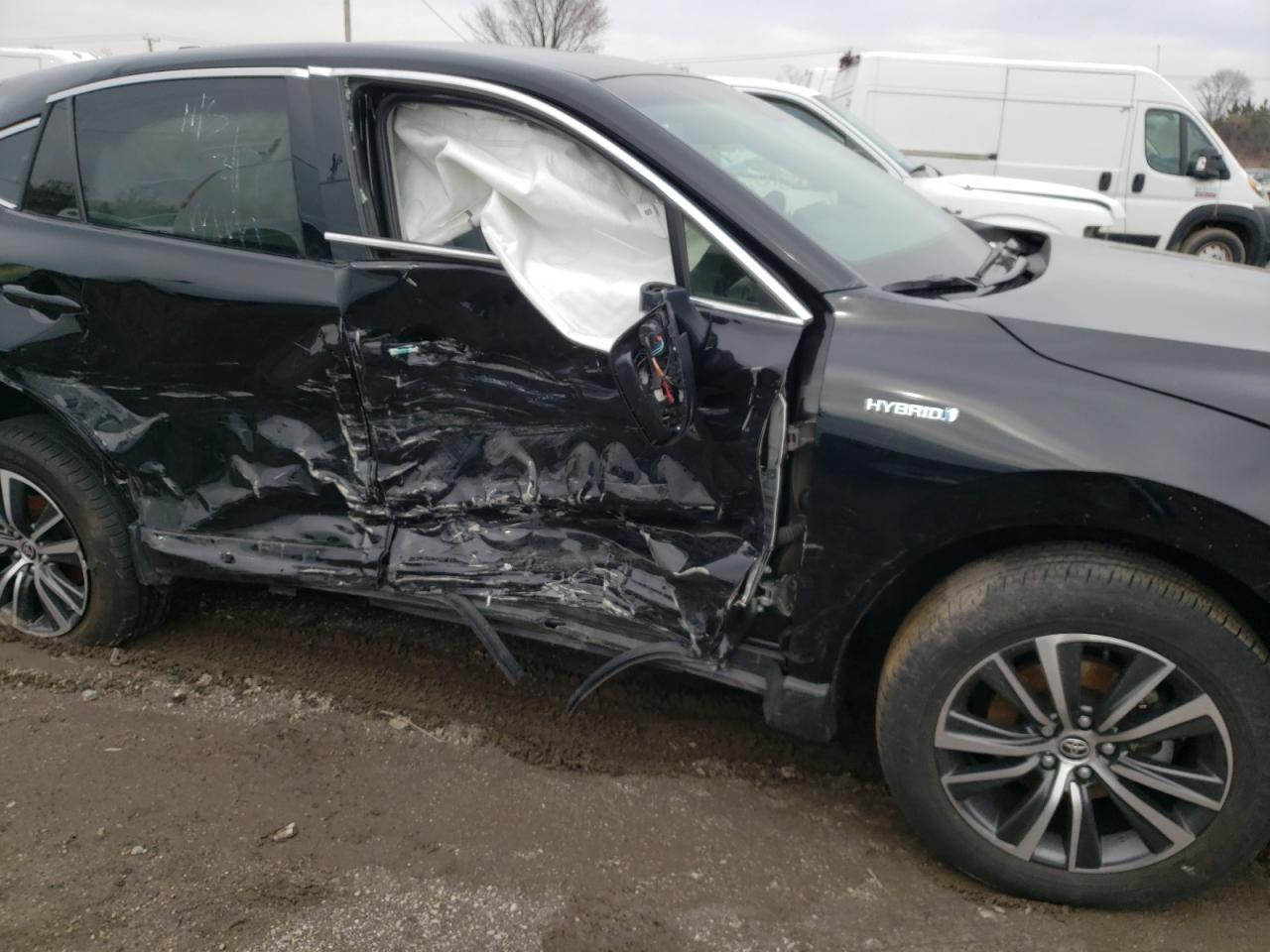 Photo 9 from auction – 2021 TOYOTA VENZA LE with VIN JTEAAAAH2MJ027773