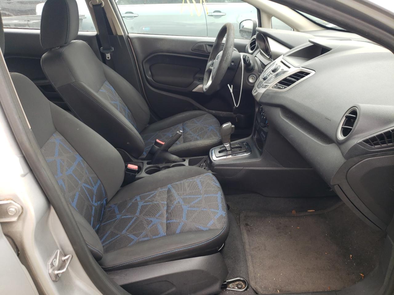 Photo 5 from auction – 2011 FORD FIESTA SE with VIN 3FADP4EJ3BM193370