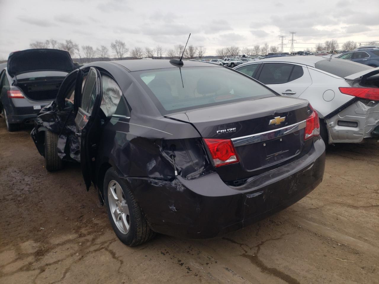 Photo 3 from auction – 2015 CHEVROLET CRUZE LT with VIN 1G1PC5SB9F7212423