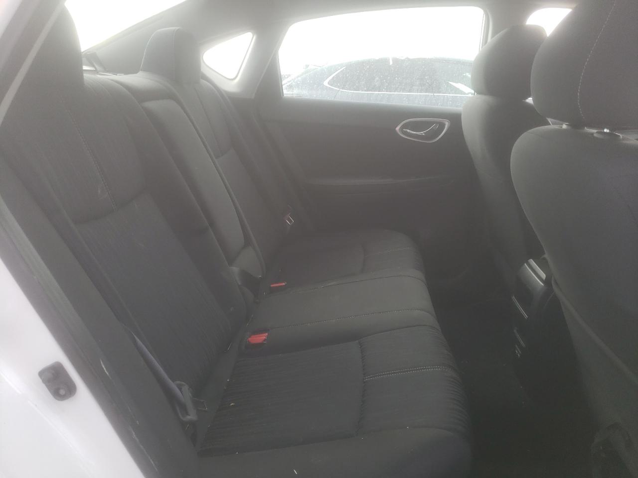 Photo 6 from auction – 2018 NISSAN SENTRA S with VIN 3N1AB7AP1JL620415