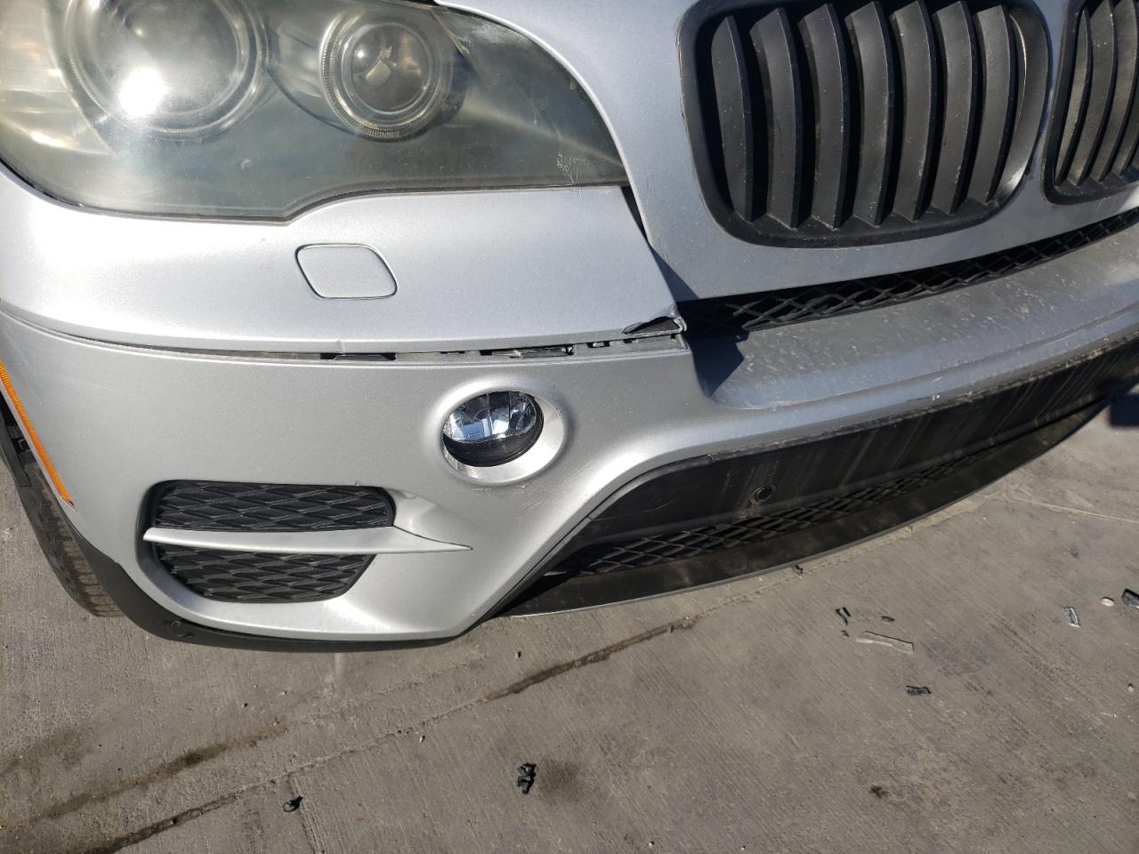 Photo 10 from auction – 2011 BMW X5 XDRIVE3 with VIN 5UXZW0C59BL657232