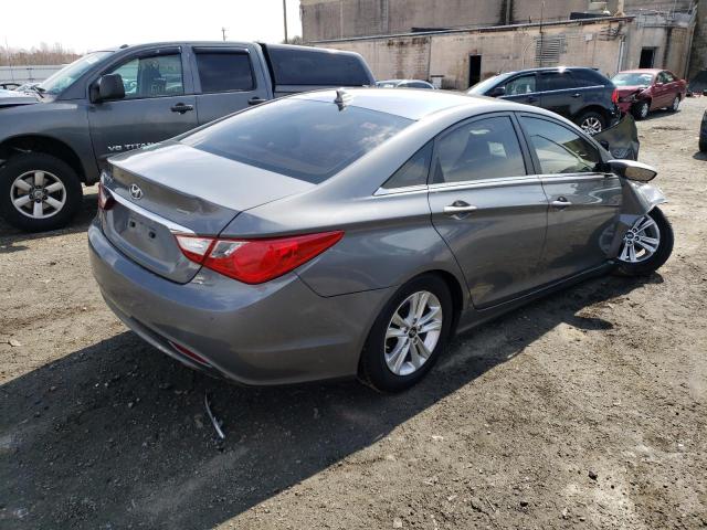 Photo 4 from auction – 2013 HYUNDAI SONATA with VIN 5NPEB4AC0DH702232