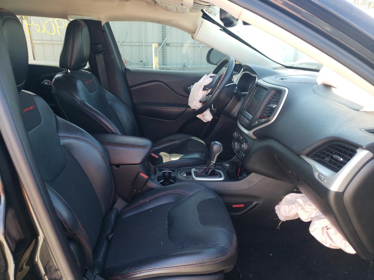 Photo 5 from auction – 2015 JEEP CHEROKEE T with VIN 1C4PJMBS1FW778492
