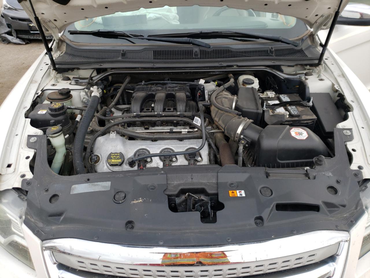 Photo 7 from auction – 2011 FORD TAURUS LIM with VIN 1FAHP2FW2BG106603