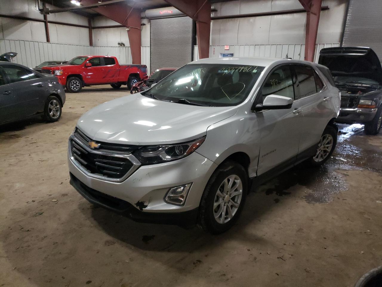 Photo 2 from auction – 2018 CHEVROLET EQUINOX LT with VIN 2GNAXSEV6J6351690