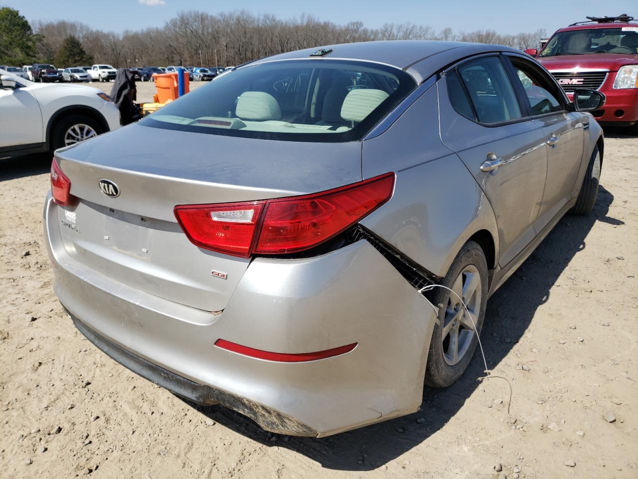 Photo 4 from auction – 2015 KIA OPTIMA LX with VIN 5XXGM4A75FG394088