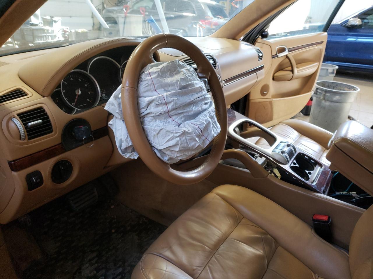 Photo 9 from auction – 2006 PORSCHE CAYENNE TU with VIN WP1AC29P56LA91702