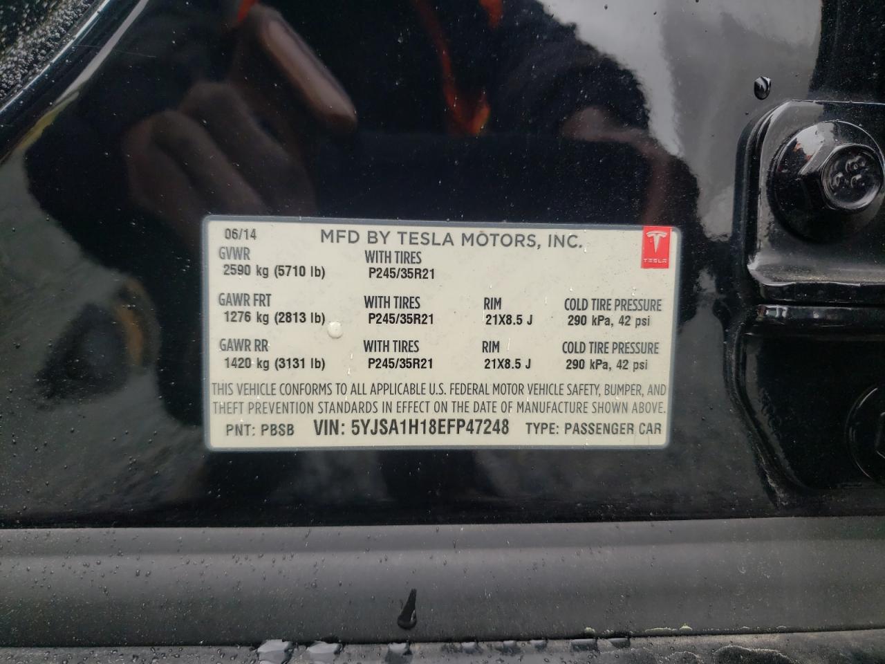 Photo 10 from auction – 2014 TESLA MODEL S with VIN 5YJSA1H18EFP47248