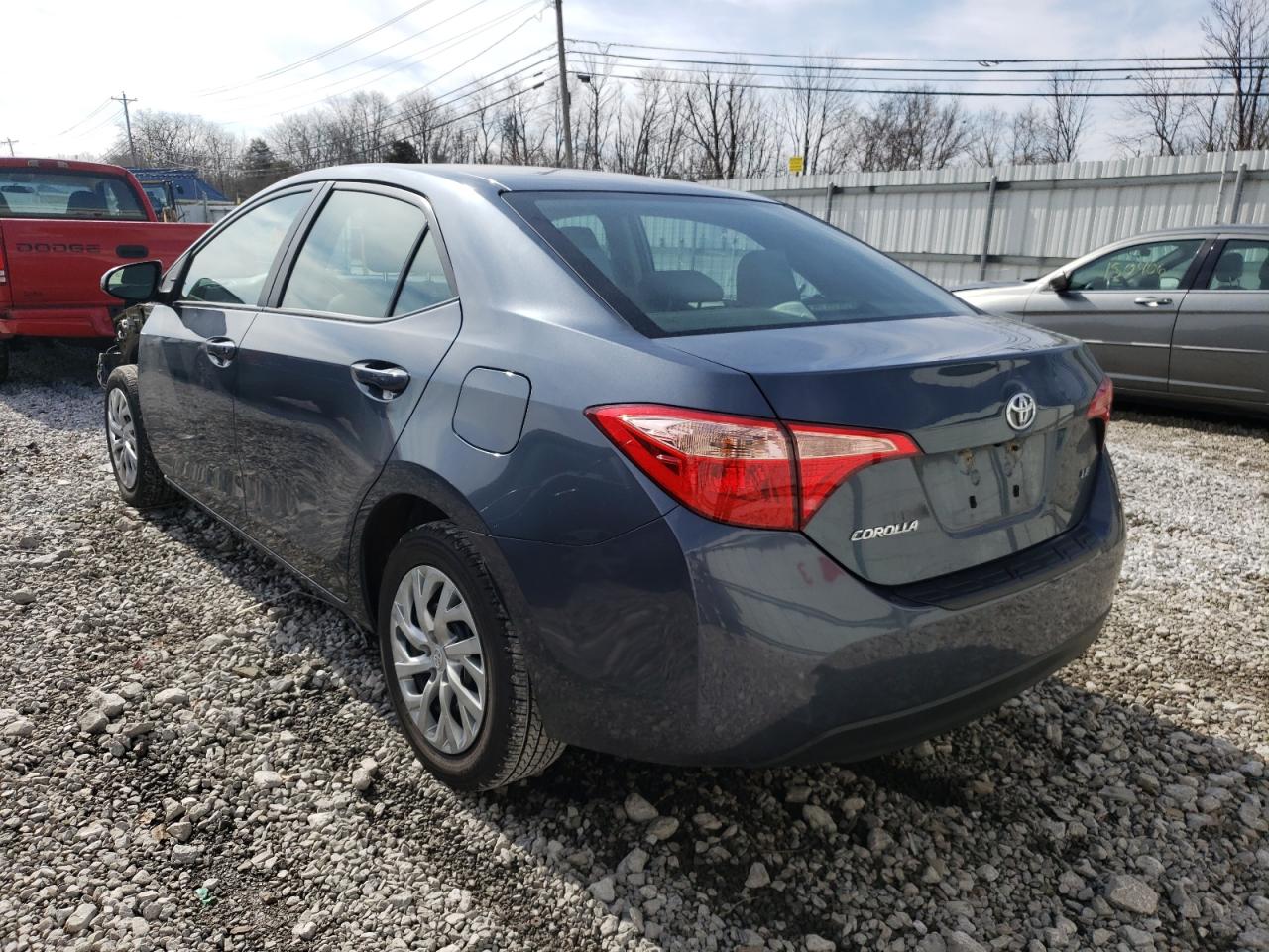 Photo 3 from auction – 2017 TOYOTA COROLLA L with VIN 2T1BURHEXHC958694