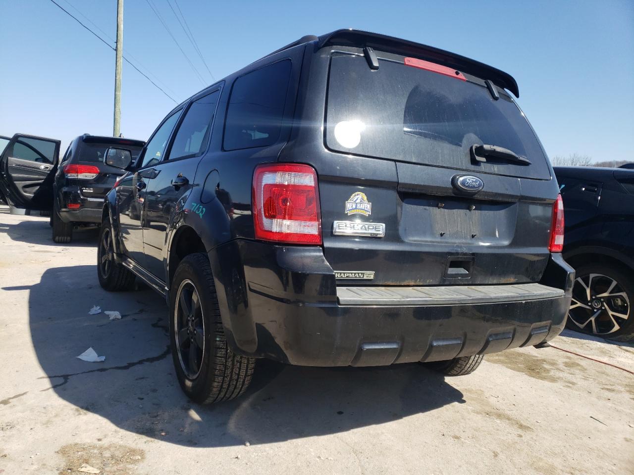 Photo 3 from auction – 2010 FORD ESCAPE XLT with VIN 1FMCU0D77AKD47531