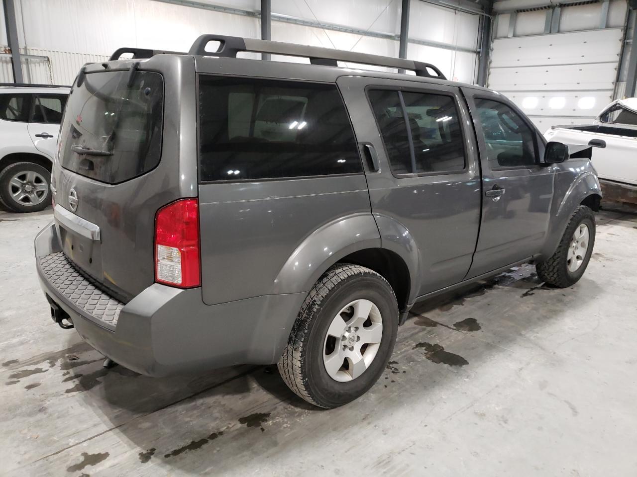 Photo 4 from auction – 2008 NISSAN PATHFINDER with VIN 5N1AR18U48C640967
