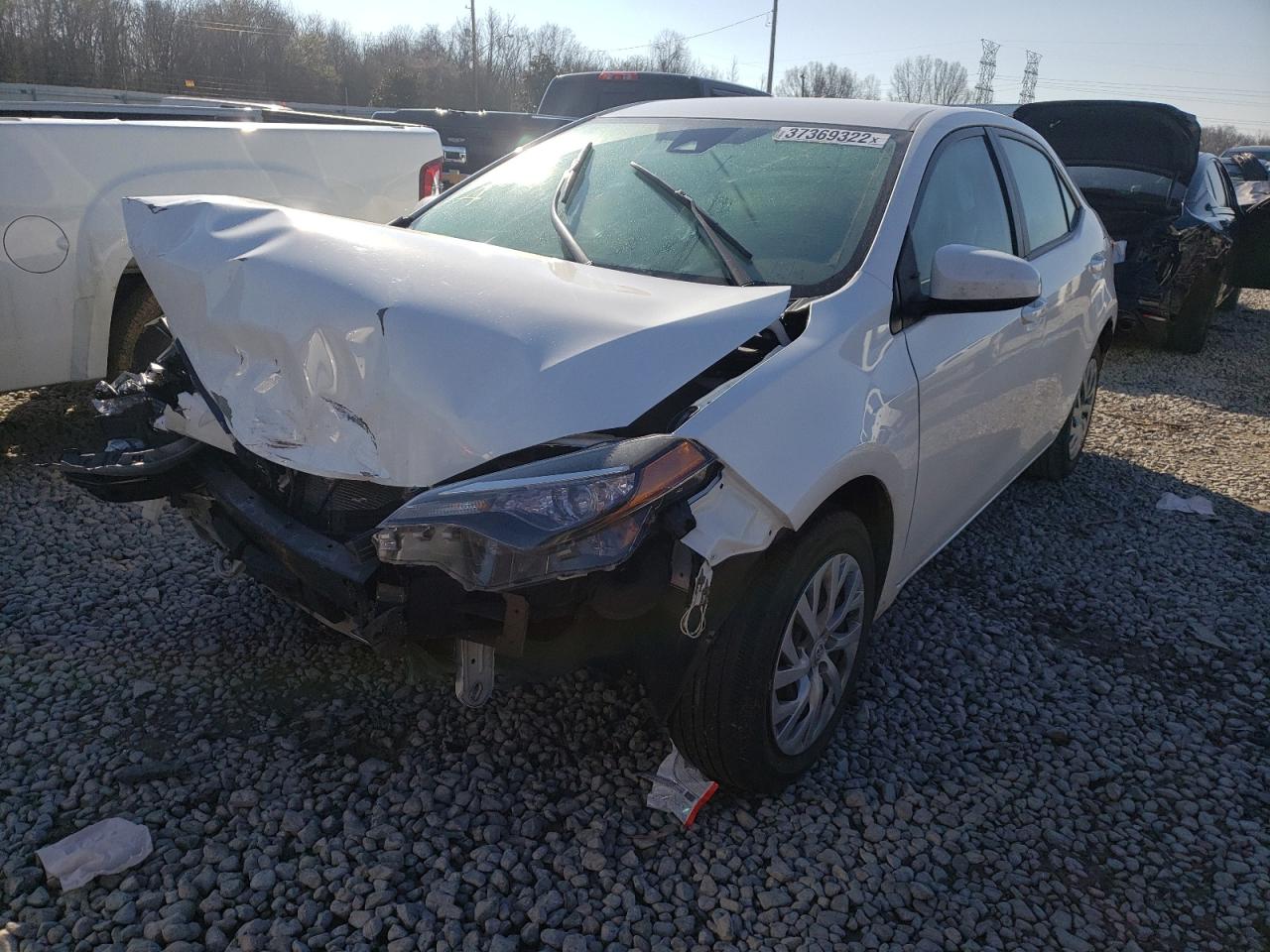 Photo 2 from auction – 2017 TOYOTA COROLLA L with VIN 5YFBURHE2HP641816