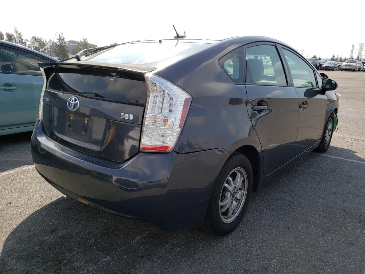 Photo 4 from auction – 2010 TOYOTA PRIUS with VIN JTDKN3DU7A1215783