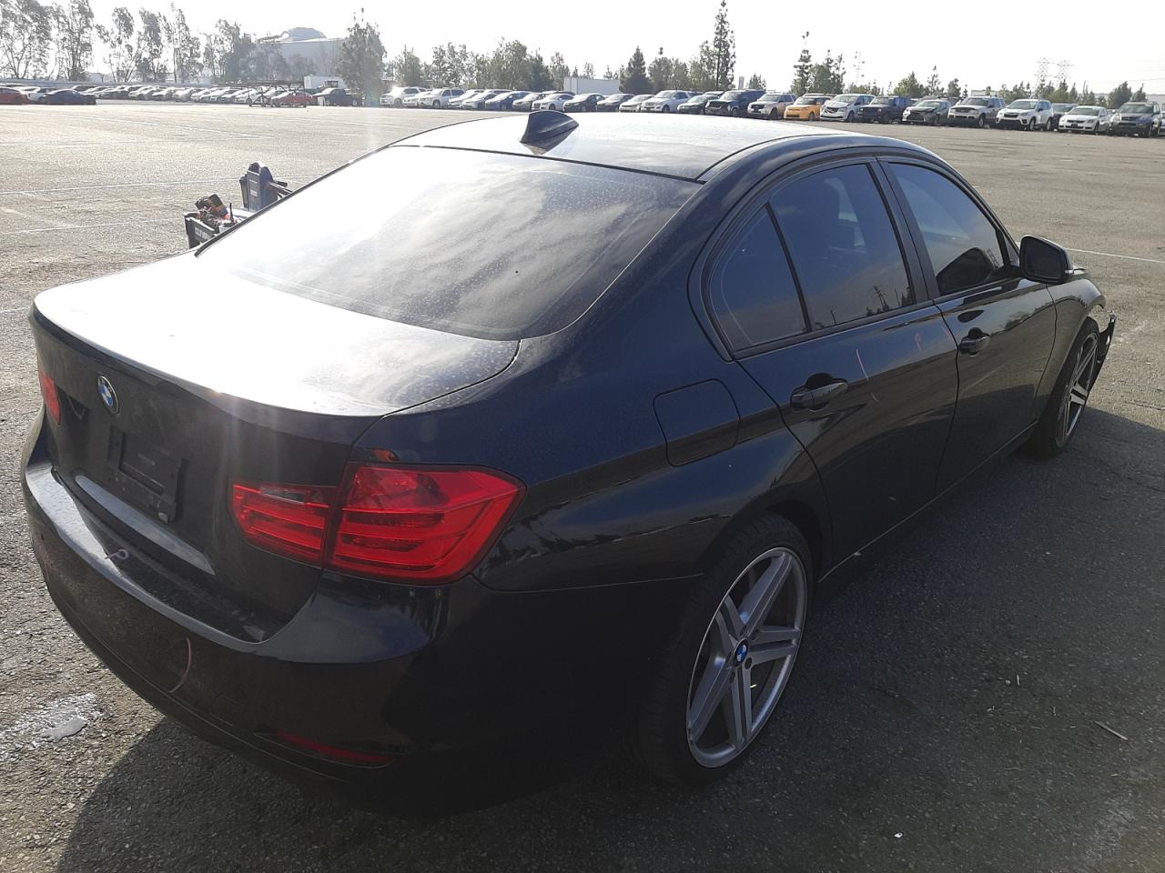 Photo 4 from auction – 2015 BMW 328 XI SUL with VIN WBA3B5C53FF963019