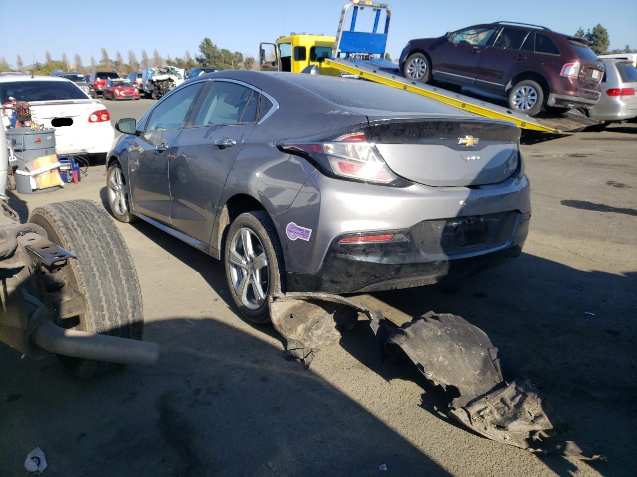 Фото 3 с аукциона – 2018 CHEVROLET VOLT LT с VIN 1G1RC6S54JU147953