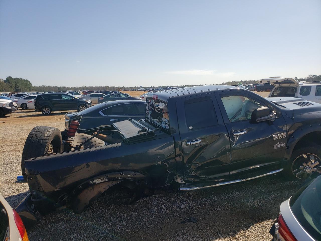Photo 9 from auction – 2013 RAM 1500 ST with VIN 1C6RR7FT3DS625226