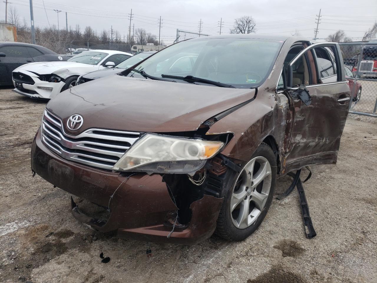 Photo 2 from auction – 2009 TOYOTA VENZA with VIN 4T3BK11A99U007182