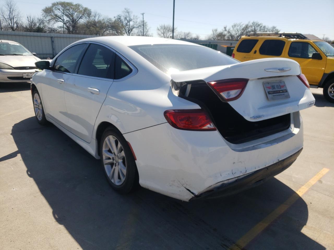 Photo 3 from auction – 2016 CHRYSLER 200 LX with VIN 1C3CCCFB4GN186366