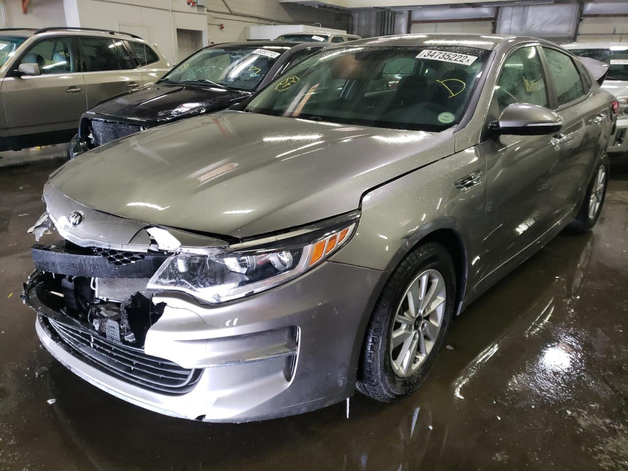Photo 2 from auction – 2017 KIA OPTIMA LX with VIN 5XXGT4L39HG136382