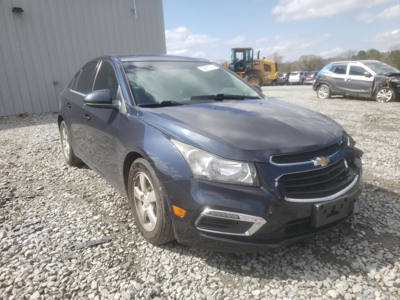 CHEVROLET CRUZE LT 2015 with VIN 1G1PC5SB3F7115363 - Photo from auction