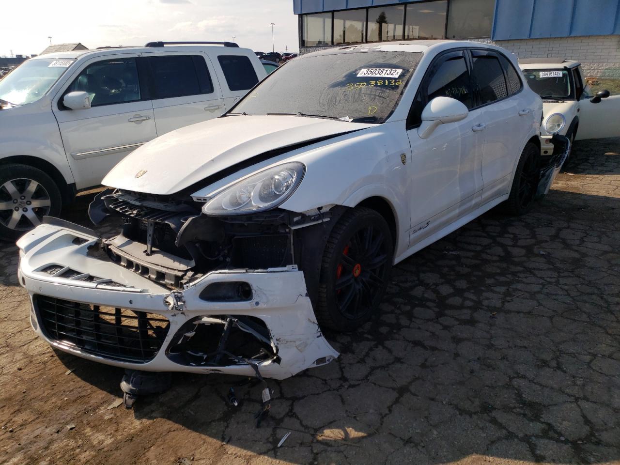 Foto 2 de la subasta – 2014 PORSCHE CAYENNE TU con VIN WP1AC2A22ELA87508