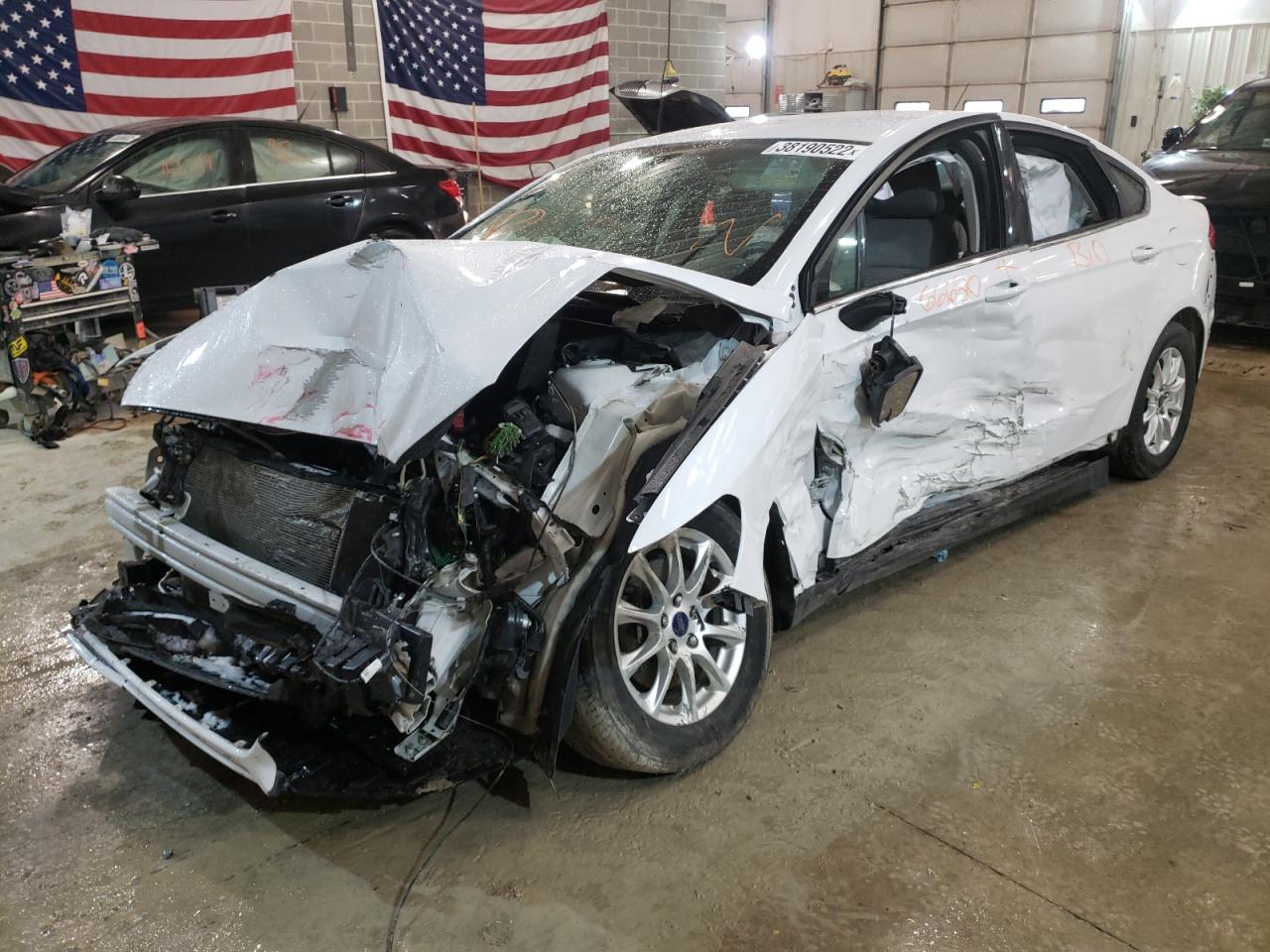 Photo 2 from auction – 2016 FORD FUSION S with VIN 3FA6P0G70GR176278