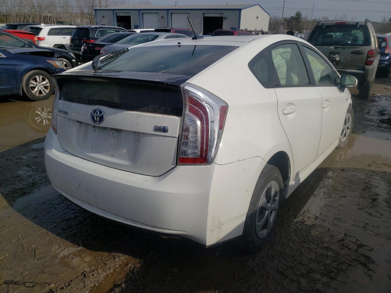 Photo 4 from auction – 2015 TOYOTA PRIUS with VIN JTDKN3DU5F1957736