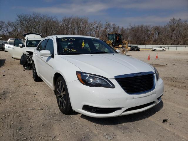 CHRYSLER 200 LIMITE 2013 with VIN 1C3CCBCGXDN701795 - Photo from auction