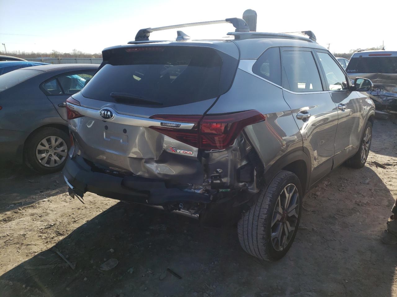 Photo 4 from auction – 2021 KIA SELTOS S with VIN KNDEUCA29M7158295