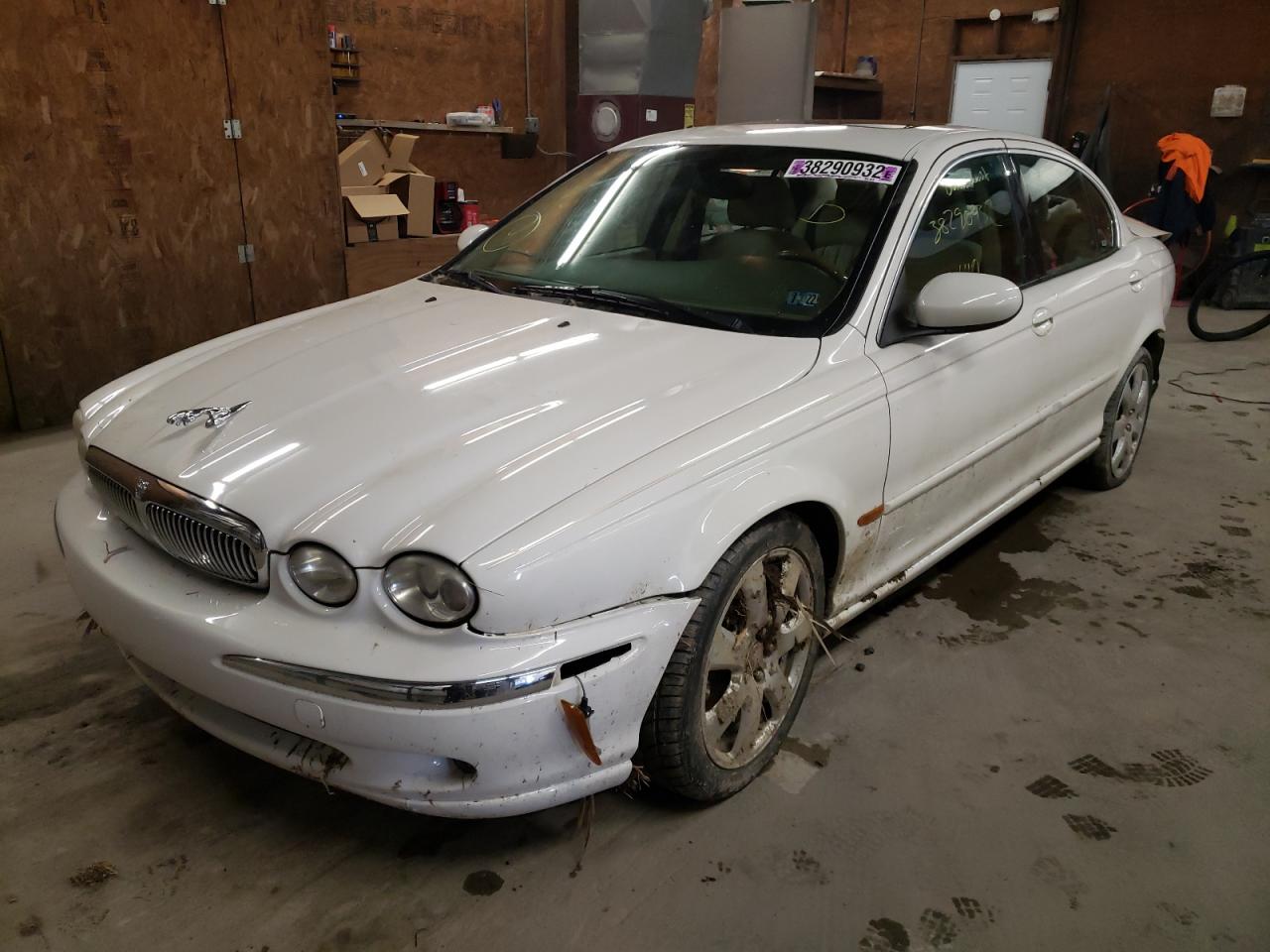 Photo 2 from auction – 2005 JAGUAR X-TYPE 3.0 with VIN SAJWA51C75WE20778