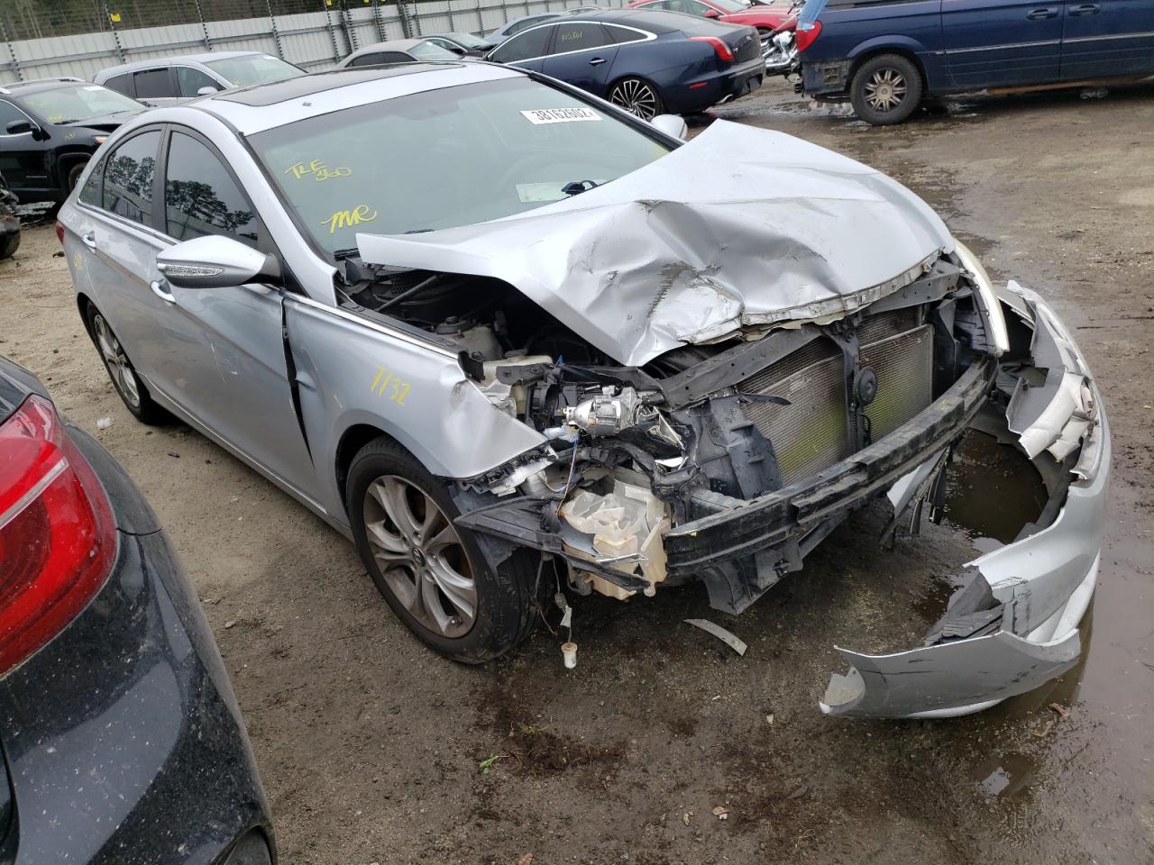 HYUNDAI SONATA SE 2011 with VIN 5NPEC4AC8BH027188 - Photo from auction
