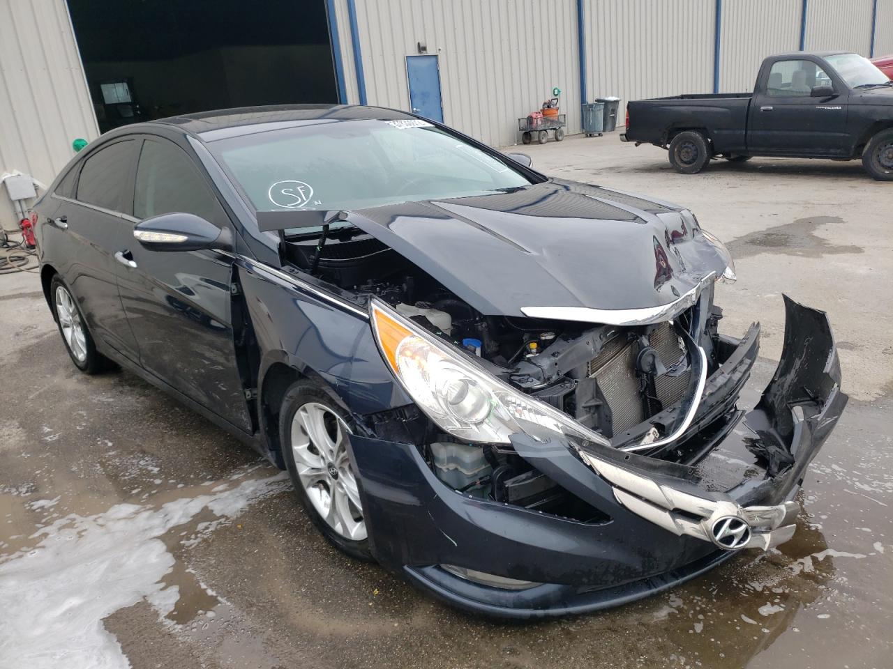 Photo 1 from auction – 2013 HYUNDAI SONATA SE with VIN 5NPEC4AC3DH663729