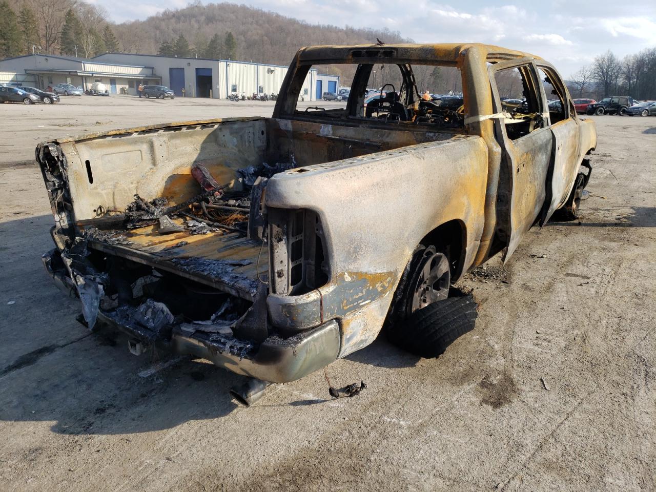 Photo 4 from auction – 2019 RAM 1500 BIG H with VIN 1C6SRFFT2KN648133