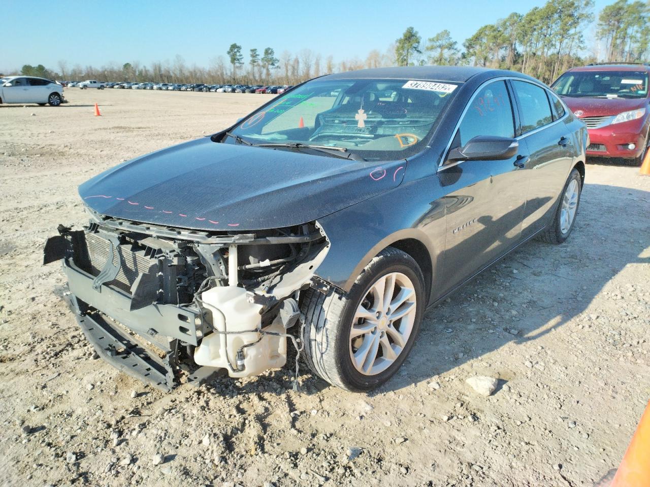 Photo 2 from auction – 2016 CHEVROLET MALIBU LT with VIN 1G1ZE5ST5GF304793