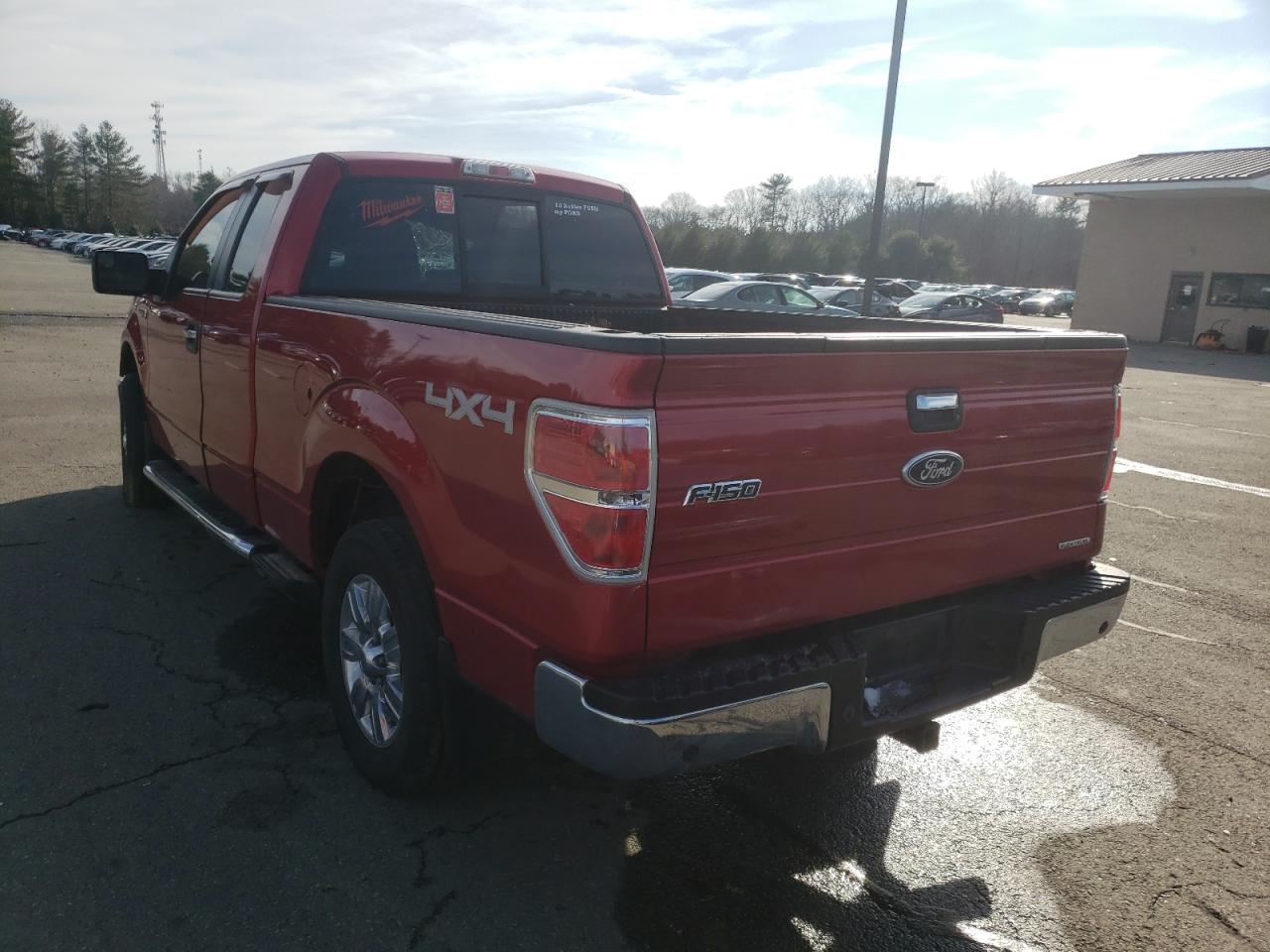 Photo 3 from auction – 2011 FORD F150 SUPER with VIN 1FTFX1EF9BFB27743